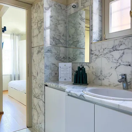 Apartment Comecasa San Secondo White