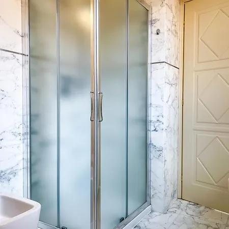 Apartment Comecasa San Secondo White *